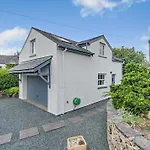Hébergement de vacances 4 Bed In Grange -over- Sands Oc-lcc71 *