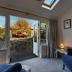 4 Bed In Grange -over- Sands Oc-lcc71 * Картмел