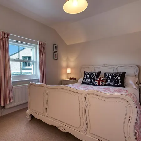 4 Bed In Grange -over- Sands Oc-lcc71
