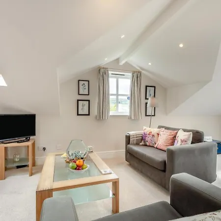 4 Bed In Grange -over- Sands Oc-lcc71 * 卡特梅尔