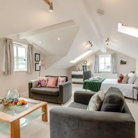4 Bed In Grange -over- Sands Oc-lcc71 * 卡特梅尔