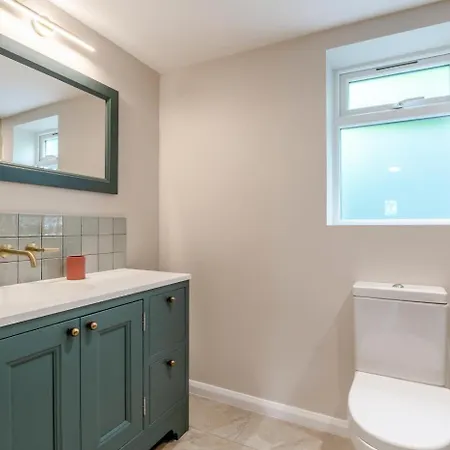 4 Bed In Grange -over- Sands Oc-lcc71 卡特梅尔